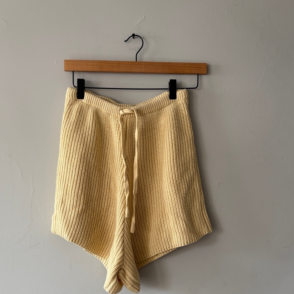 Sabo high waisted chunky knitted shorts beige loose fit drawstring casual small